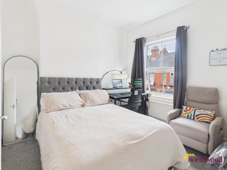 2 bedroom Terraced House for sale in Birks Street, Stoke-on-Trent, ST4