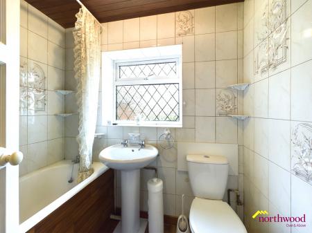 3 bedroom Semi-detached house for sale in Cauldon Avenue, Bradwell, Newcastle-under-Lyme, ST5