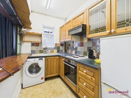 1 bedroom Flat for sale in Chetwynd St, Wolstanton, Newcastle-under-Lyme, ST5
