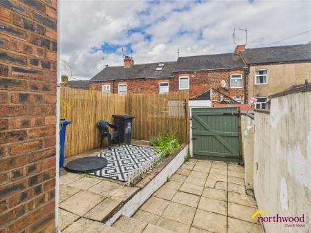 2 bedroom Terraced House for sale in Coronation Road, Newcastle-under-Lyme, ST5