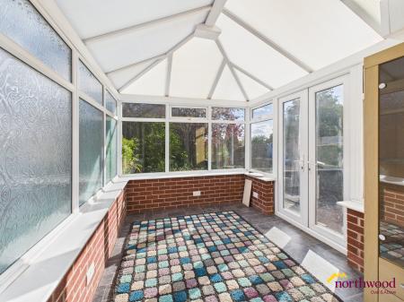 2 bedroom Bungalow for sale in Coyne Grove, Weston Coyney, ST3