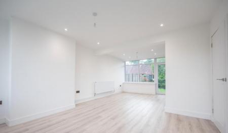 2 bedroom Semi-detached house for sale in Dorset Pl, Newcastle, Newcastle-under-Lyme, ST5