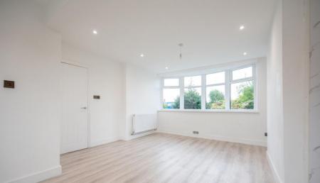 2 bedroom Semi-detached house for sale in Dorset Pl, Newcastle, Newcastle-under-Lyme, ST5