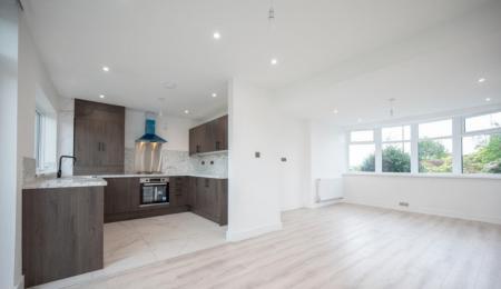 2 bedroom Semi-detached house for sale in Dorset Pl, Newcastle, Newcastle-under-Lyme, ST5