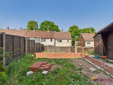 2 bedroom Semi-detached house for sale in Dorset Pl, Newcastle, Newcastle-under-Lyme, ST5