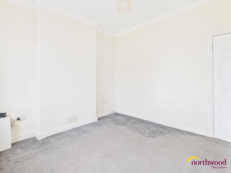 2 bedroom Terraced House for sale in Goldenhill Road, Longton, Stoke-on-Trent, ST4