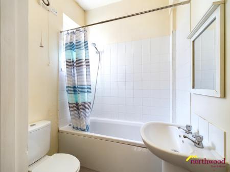 1 bedroom Terraced House for sale in Goldenhill Road, Fenton, Stoke-on-Trent, ST4
