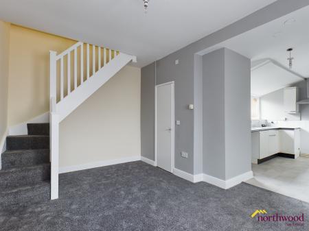 1 bedroom Terraced House for sale in Goldenhill Road, Fenton, Stoke-on-Trent, ST4