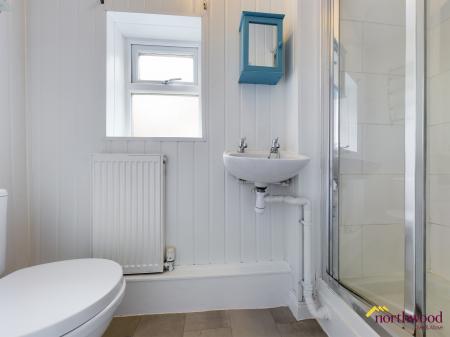 1 bedroom Terraced House for sale in Goldenhill Road, Fenton, Stoke-on-Trent, ST4