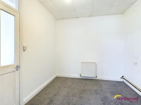 1 bedroom Terraced House for sale in Goldenhill Road, Fenton, Stoke-on-Trent, ST4