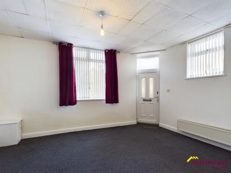 1 bedroom Terraced House for sale in Goldenhill Road, Fenton, Stoke-on-Trent, ST4