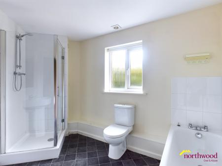 2 bedroom Flat for sale in Greenhead Street, Burslem, ST6