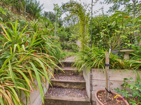 2 bedroom Semi-detached house for sale in Grosvenor Road, Meir, Stoke-on-Trent, ST3