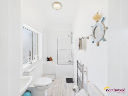 4 bedroom Town house for sale in High Street, Stoke-on-Trent, ST5