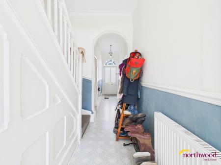 4 bedroom Town house for sale in High Street, Stoke-on-Trent, ST5