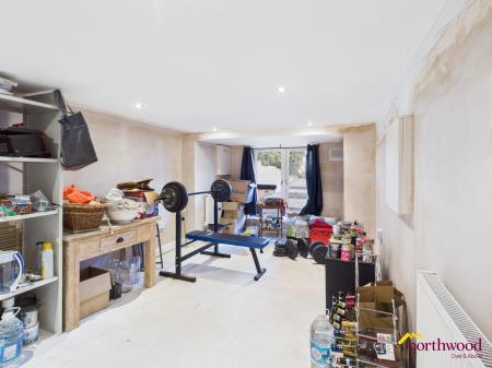 4 bedroom Town house for sale in High Street, Stoke-on-Trent, ST5