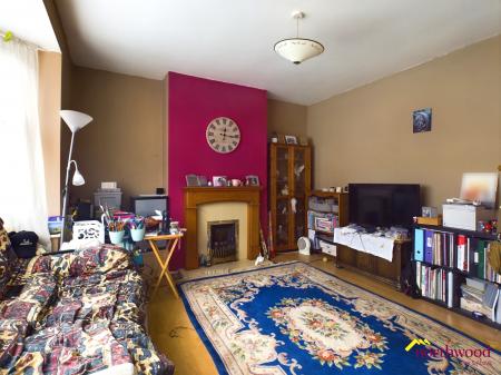 2 bedroom Town house for sale in Kensington Road, Oakhill, Stoke-on-Trent, ST4