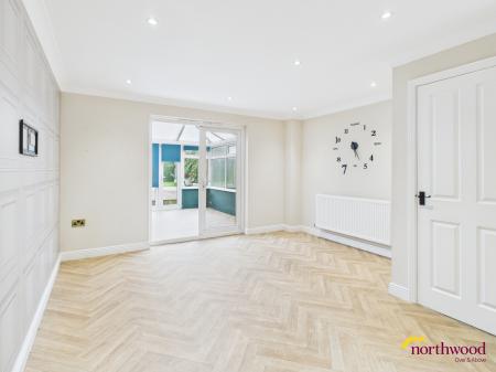 3 bedroom Terraced House for sale in Lychgate Close, Stoke, Stoke-on-Trent, ST4