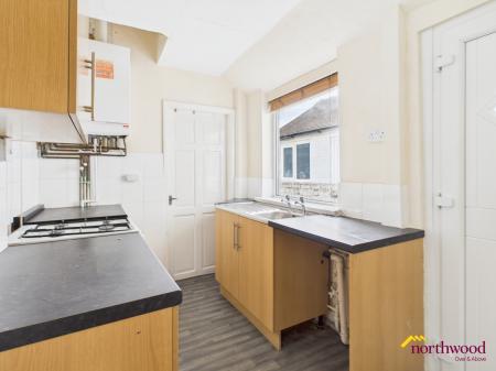 2 bedroom Terraced House for sale in Oldfield Street, Fenton, ST4