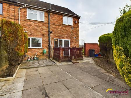 3 bedroom Town house for sale in Seabridge Lane, Clayton, Newcastle-under-Lyme, ST5