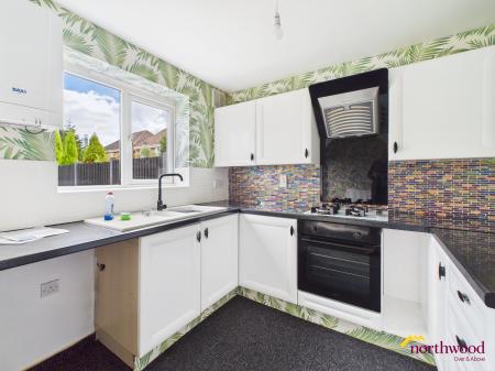 3 bedroom Semi-detached house for sale in Sideway Road, Stoke, Stoke-on-Trent, ST4