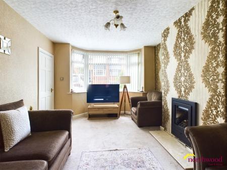 2 bedroom Semi-detached house for sale in Sutherland Avenue, Dresden, Stoke-on-Trent, ST3