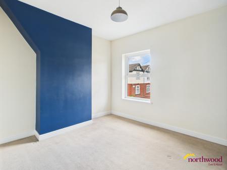2 bedroom Terraced House for sale in Victoria Street, stoke on trent, ST4
