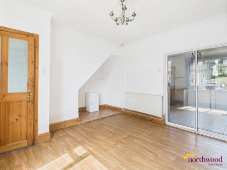 2 bedroom Semi-detached house for sale in Woodville Road, Stoke-on-Trent, ST3