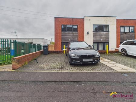 Old Court Street, Tunstall, ST6