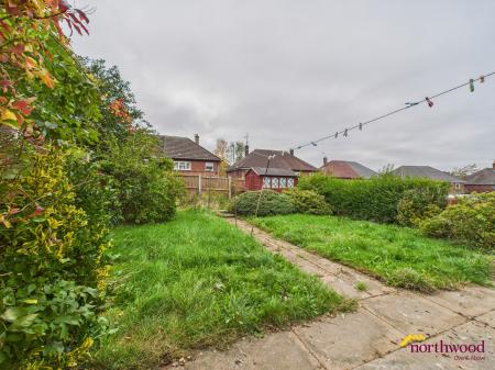 2 bedroom Semi-detached house to let in Wellfield Road, Bentilee, Stoke-on-Trent, ST2