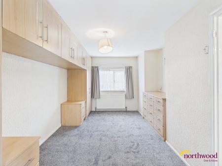 2 bedroom Semi-detached house to let in Wellfield Road, Bentilee, Stoke-on-Trent, ST2