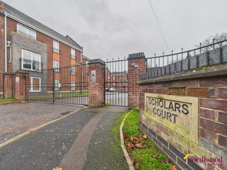 2 bedroom Flat to let in Scholars Court,, Stoke-on-Trent, ST4