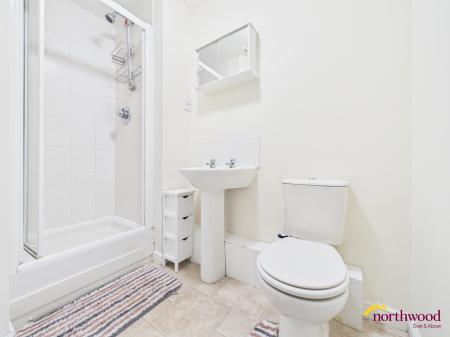 2 bedroom Flat to let in Scholars Court,, Stoke-on-Trent, ST4