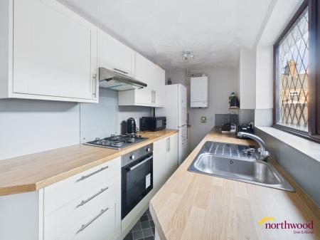 2 bedroom Terraced House to let in Langley Street, Basford Newcastle under Lyme, ST4