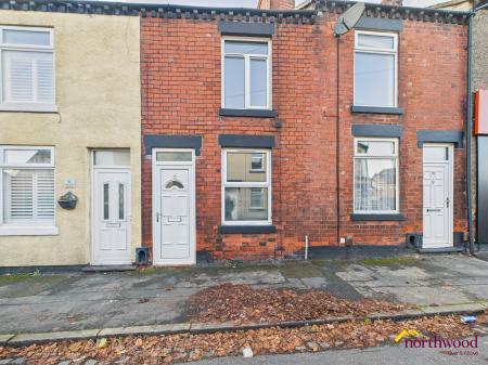 2 bedroom Terraced House for sale in Oxford Road, Newchapel, ST5