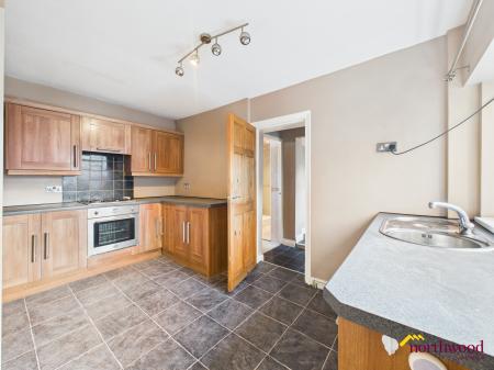 2 bedroom Terraced House for sale in Stoke Old Road, Hartshill, Hartshill, ST4