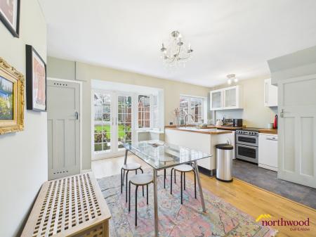 3 bedroom Semi-detached house for sale in Ashland, Stoke-on-Trent, ST4