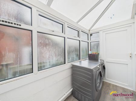 3 bedroom Semi-detached house for sale in Lincoln Ave, Newcastle-under-Lyme, ST5