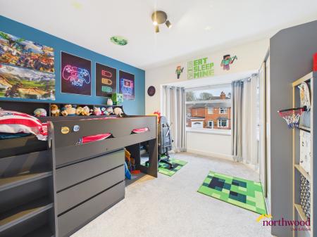 3 bedroom Semi-detached house for sale in Lincoln Ave, Newcastle-under-Lyme, ST5