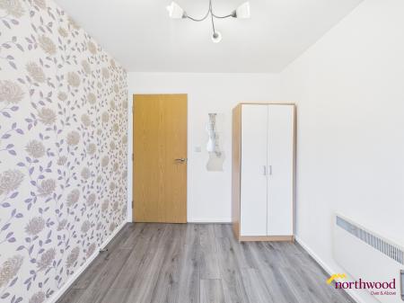 2 bedroom Flat to let in Hartley Court, Etruria, Stoke-on-Trent, ST4