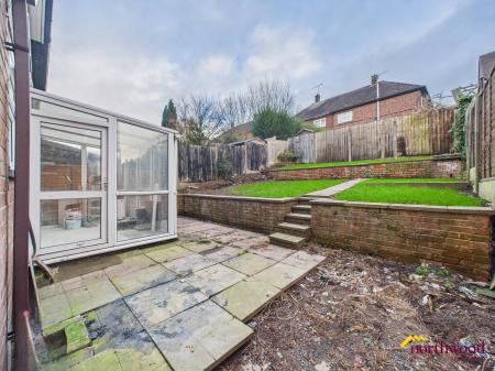 3 bedroom Semi-detached house to let in Pinfold Avenue, Norton, Stoke-on-Trent, ST6