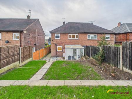 3 bedroom Semi-detached house to let in Pinfold Avenue, Norton, Stoke-on-Trent, ST6