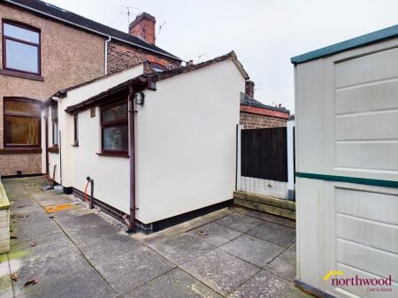 2 bedroom Terraced House to let in Rose Street, Northwood, Stoke-on-Trent, ST1