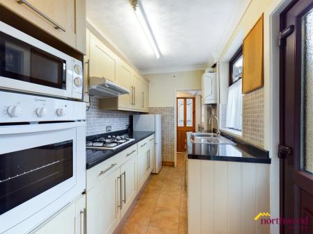 2 bedroom Terraced House to let in Rose Street, Northwood, Stoke-on-Trent, ST1