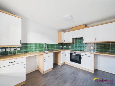 3 bedroom Semi-detached house to let in Ovaldene Way,, Trentham, Stoke-on-Trent, ST4