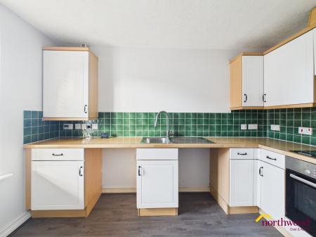 3 bedroom Semi-detached house to let in Ovaldene Way,, Trentham, Stoke-on-Trent, ST4