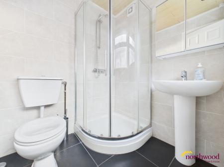 2 bedroom Terraced House to let in Honeywall, Penkhull, ST4