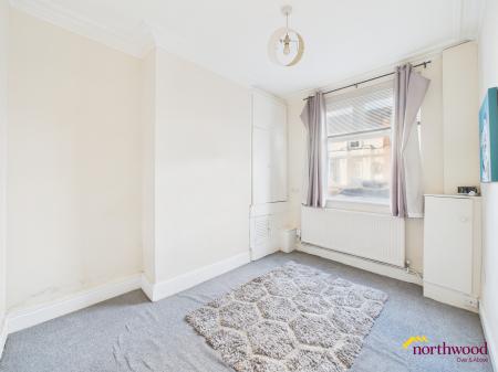 2 bedroom Terraced House to let in Honeywall, Penkhull, ST4