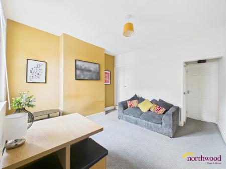 2 bedroom Terraced House to let in Honeywall, Penkhull, ST4