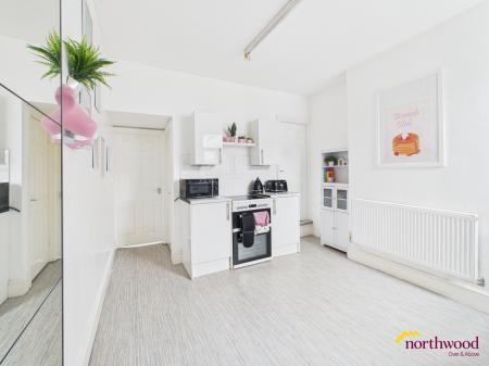 2 bedroom Terraced House for sale in Broadhurst Street, Burslem, ST6